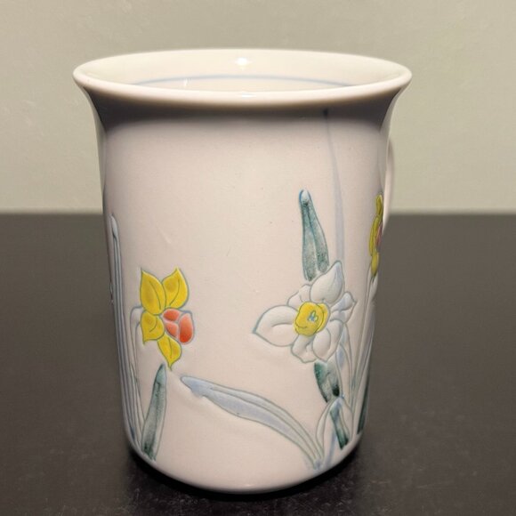 Vintage OTAGIRI Embossed Textured Daffodils Floral Ceramic Cup Mug - Picture 4 of 14